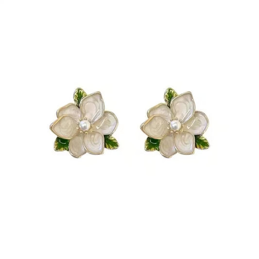 Floral Pearl Stud Earrings for Women Elegant Daily Wear Small Earrings - Petals & Ore