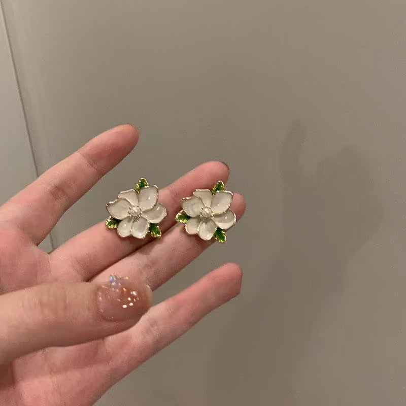 Floral Pearl Stud Earrings for Women Elegant Daily Wear Small Earrings - Petals & Ore